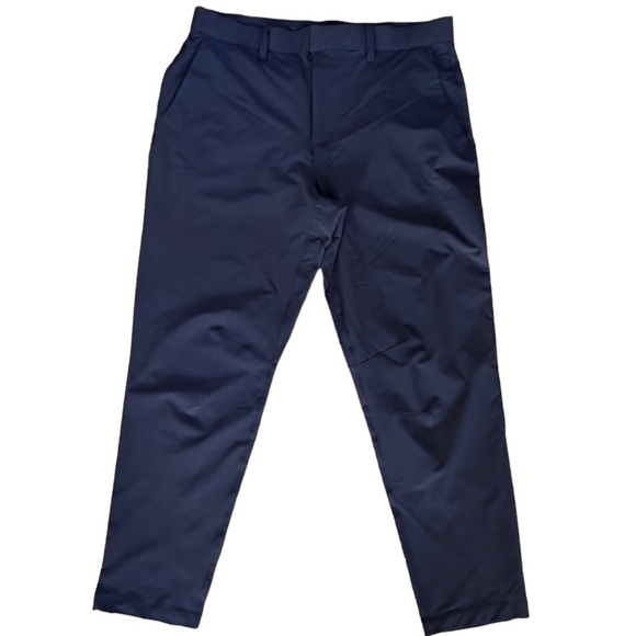 Fabletics The Only Pants - Picture 4 of 11